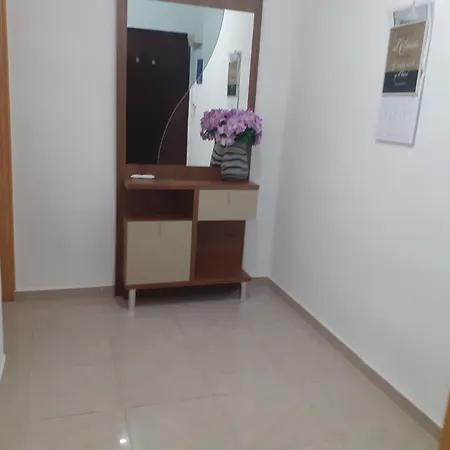 Yahweh Apartment *